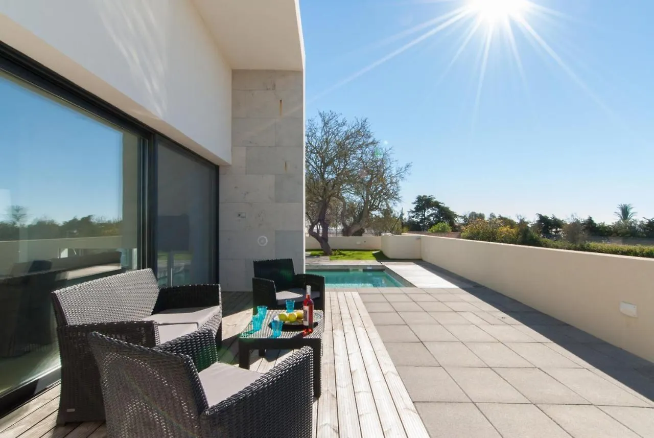 Bela Vista Da Luz 17 By Destination Algarve Villa Portugal