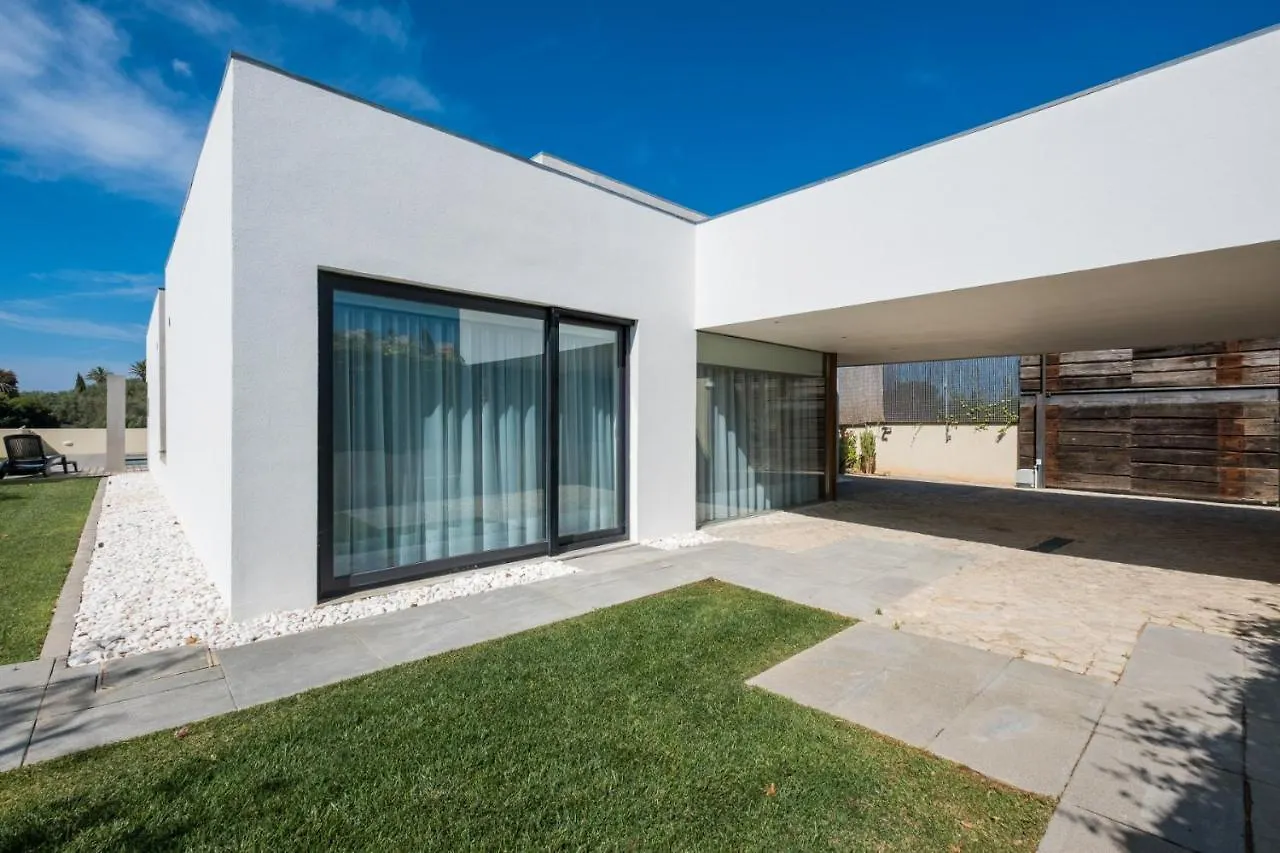 Bela Vista Da Luz 17 By Destination Algarve Villa